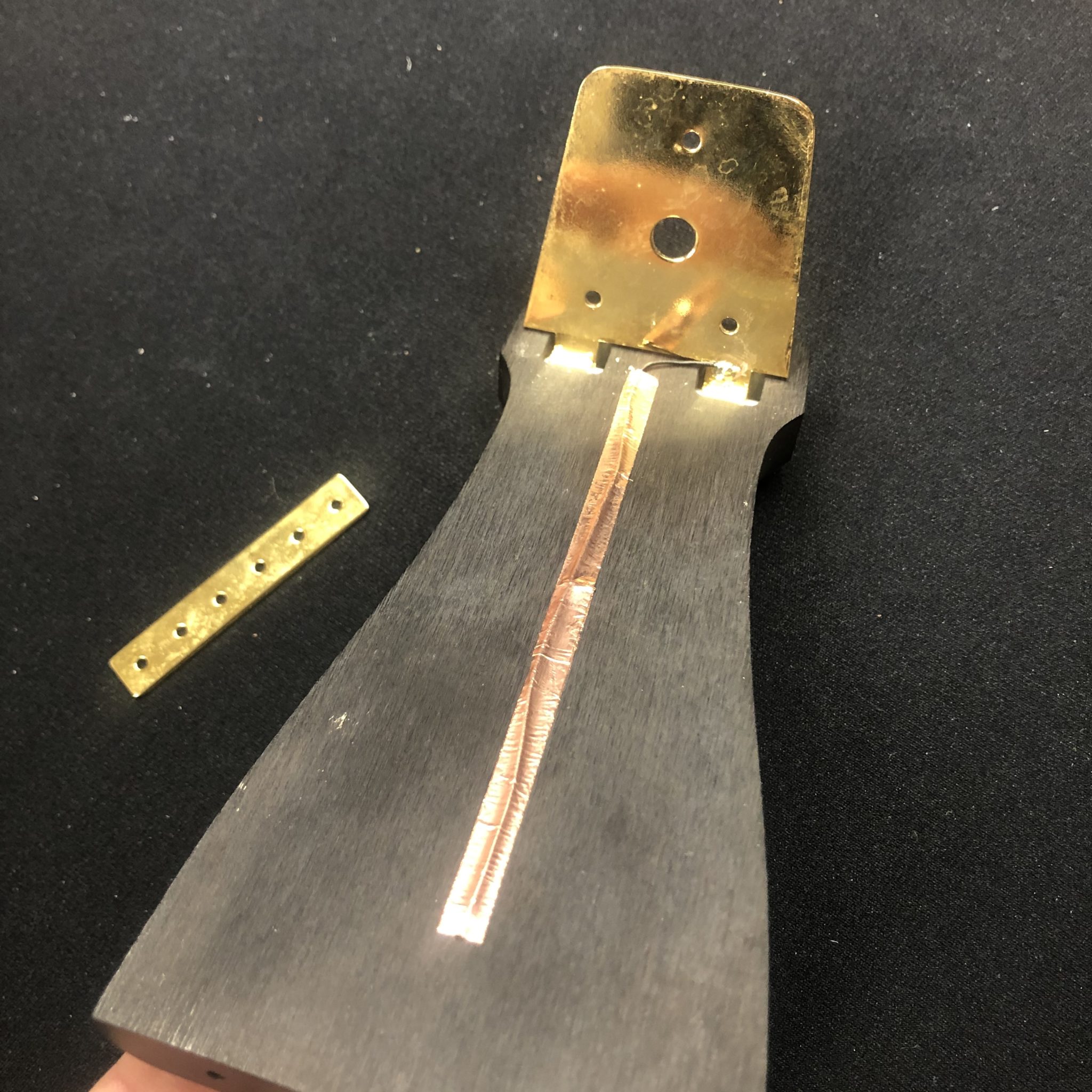 Electric Guitar String Ground Calico Guitarworks